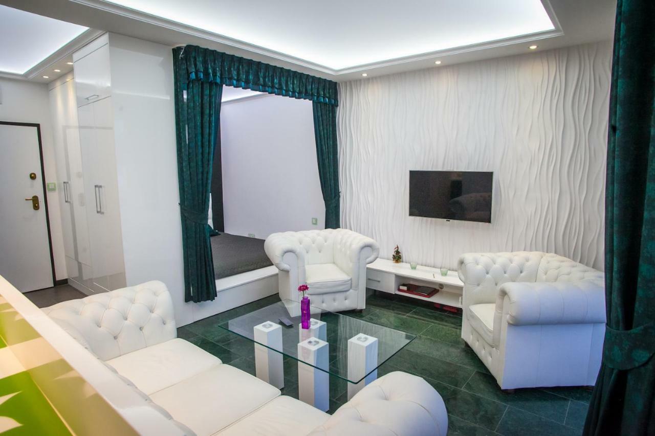 Royal Apartment In City Centre Suwałki Exteriör bild
